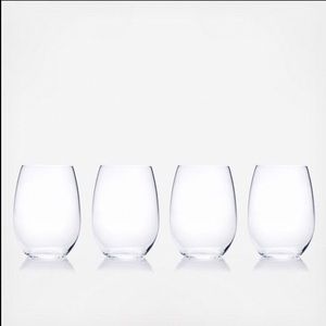 New in box Mikasa Laura stemless glasses